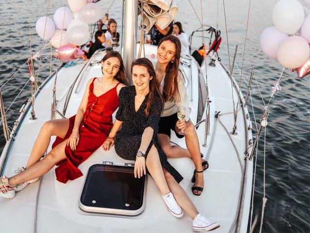 fiesta en barco ibiza1