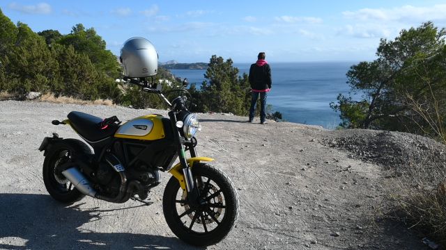 moto ibiza4