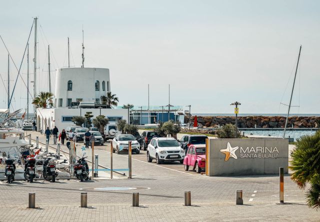 marina santa eulalia ibiza