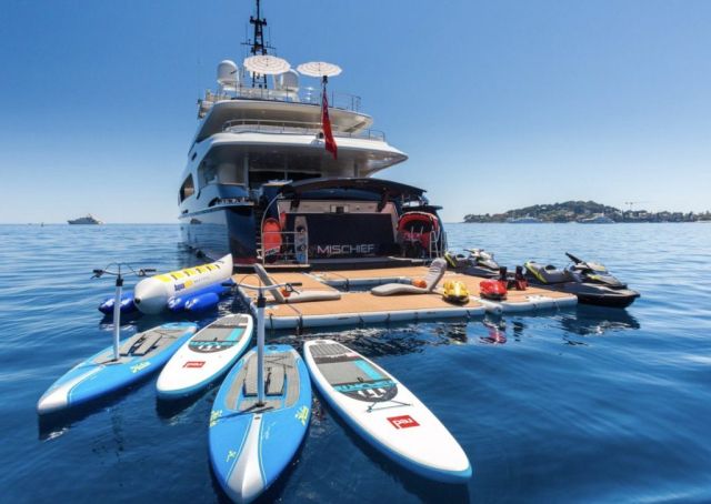 fiesta en barco ibiza6