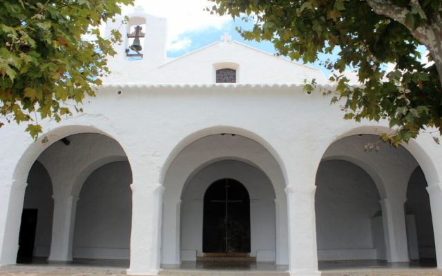 iglesia ibiza1