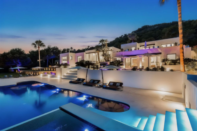 Luxury villas in Ibiza Spain