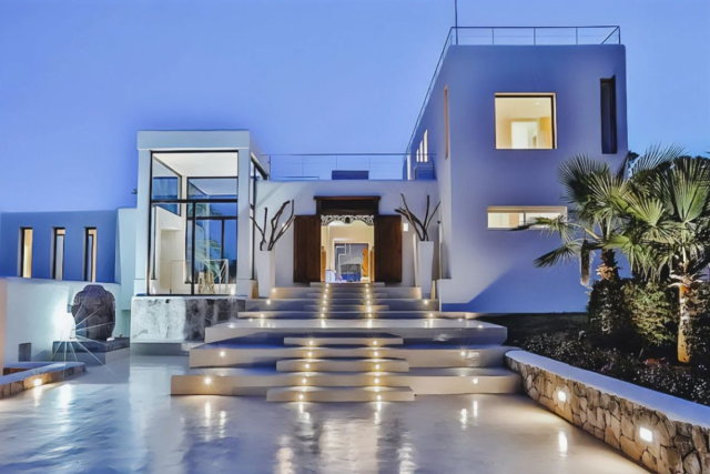 Luxury villa Ibiza for rent