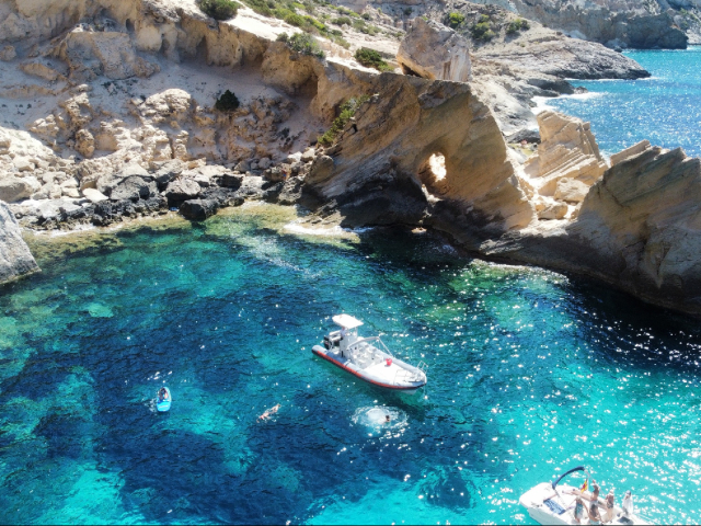 Excursión en barco a Es Vedrà, Ibiza 2025