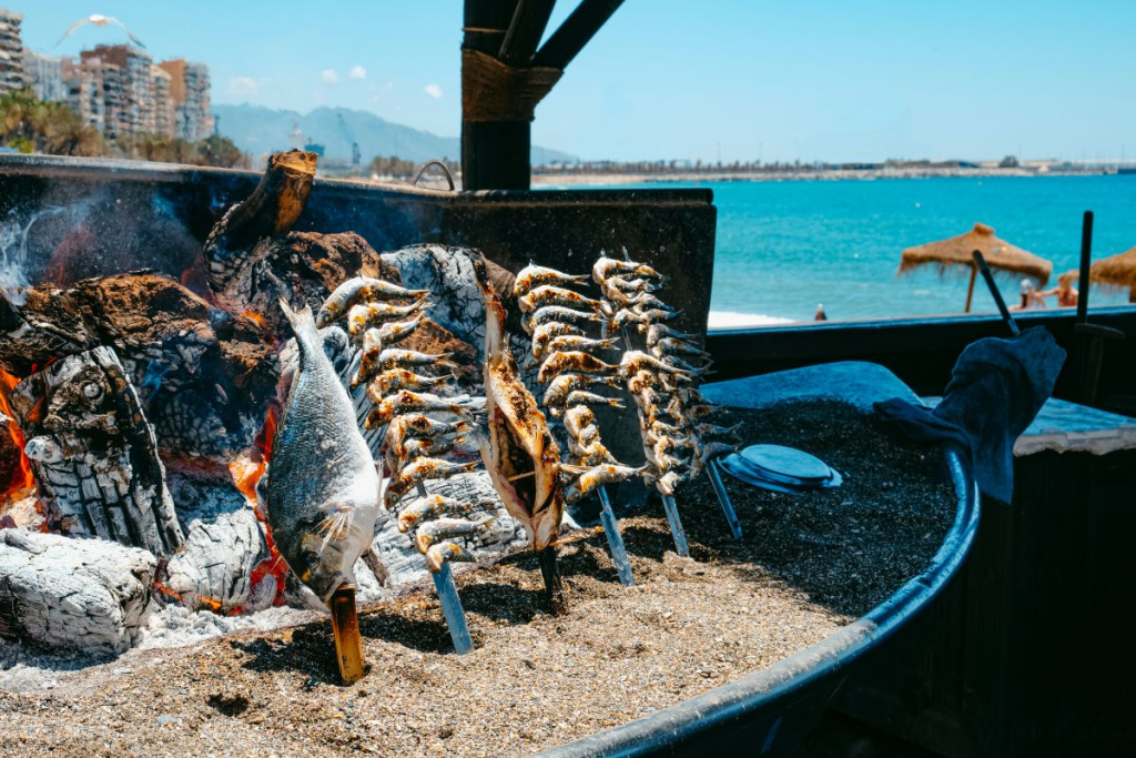 Dónde Comer Barato y Bien en Ibiza: Opciones por Zona (Norte, Sur, Este, Oeste)