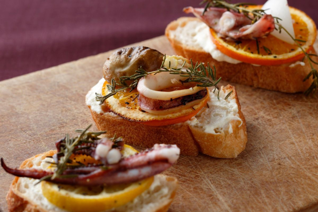 Comida para llevar barata y saludable en el mercadillo de San Juan, Ibiza