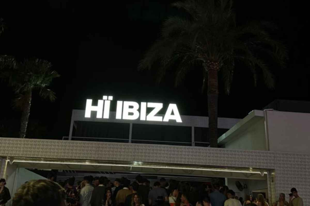Hï Ibiza Julio 2025: Line‑Up, Fiestas Estrella y Consejos para Disfrutar la Experiencia
