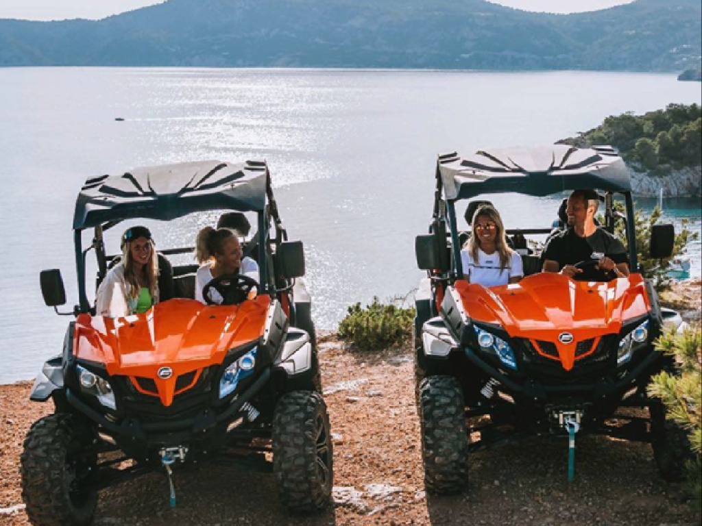 Tour en Buggy por los pueblos de Es Vedrá, Es Cubells y Sa Caleta en Ibiza.