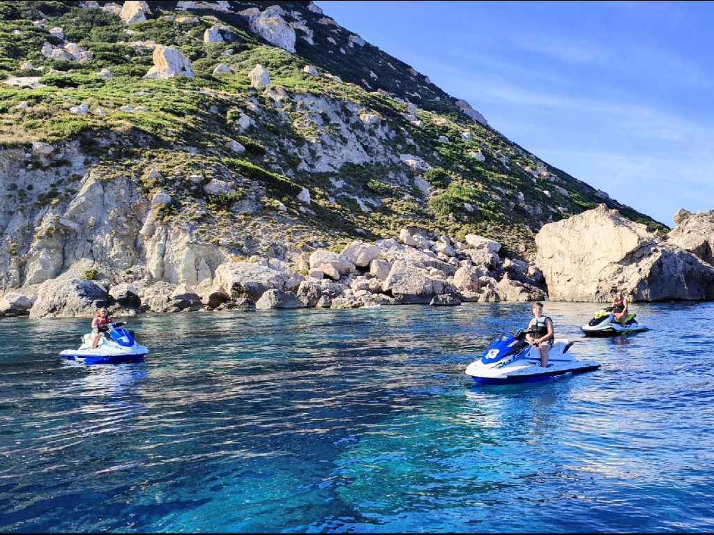 Excursión en Jet Ski a Es Vedrá en Ibiza