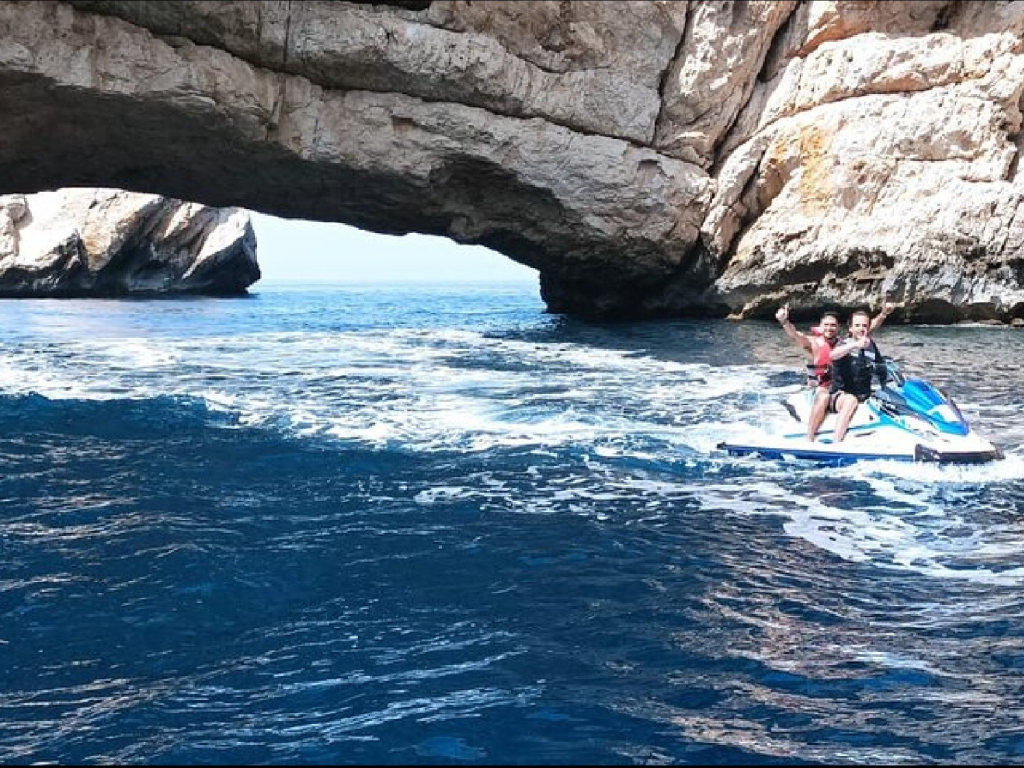 Excursión en Jet Ski a Es Portitxol en Ibiza