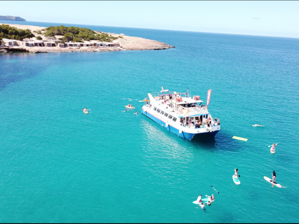 Beach Cruise Morning - Tour por las Playas de Cala Bassa, Cala Conta y Cala Tarida