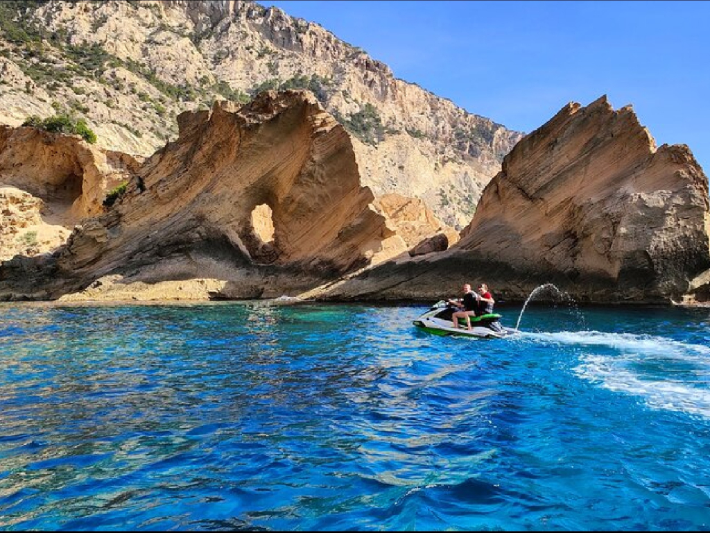 Excursión en Jet Ski a Atlantis en Ibiza