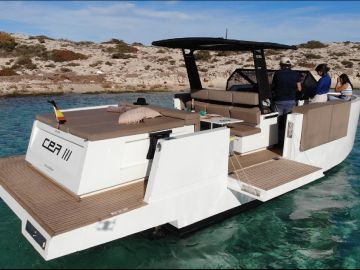 Yate De Antonio D34 CEA III - 3