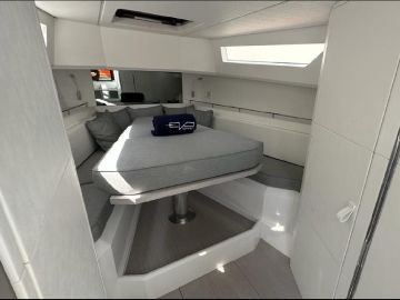 Yacht Evo R4 Mistral - 3