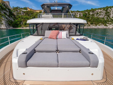 Beneteau 62 Grand Trawler Yacht - 3