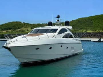 Yate Sunseeker 62 – Elegancia en el Mar de Ibiza - 5